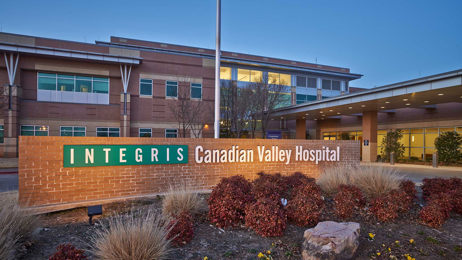 INTEGRIS Canadian Valley Hospital DUSK